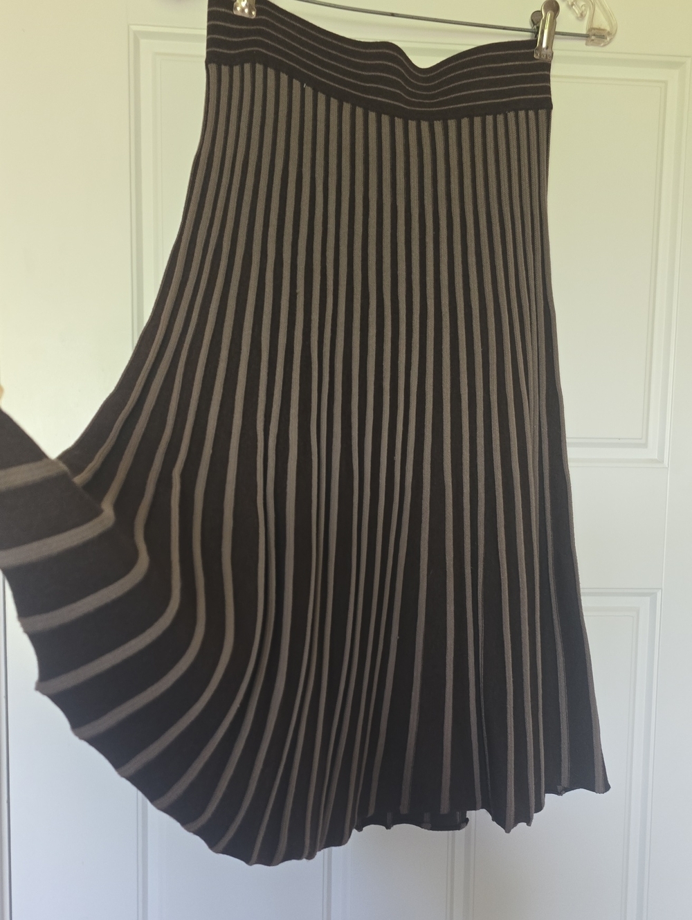 Max Studio Black and Taupe Striped Pleated Skirt